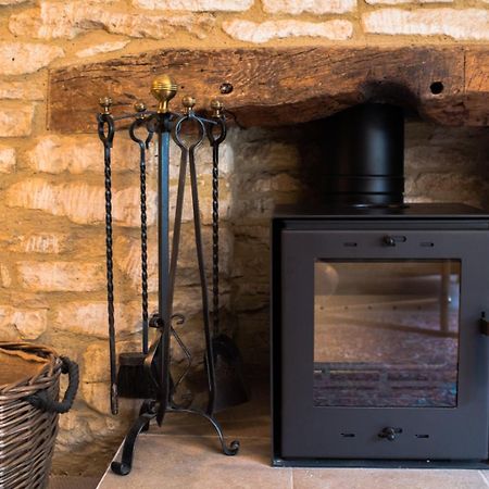 Cotswold Place サイレンセスター エクステリア 写真